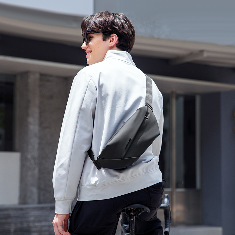 MARK RYDEN Men Crossbody Sling - Cycling Commuter Bag ulasan dan harga